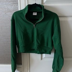 Aritzia Cropped “Airy” Sweater